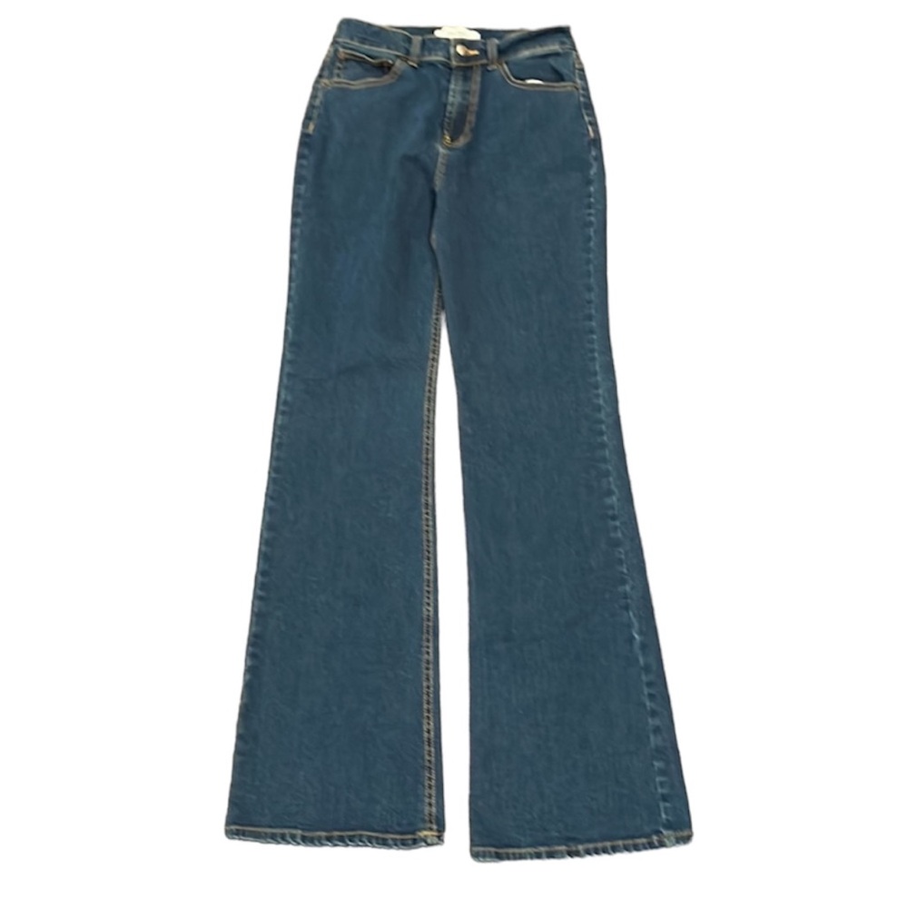 Textile Elizabeth & James flare jeans size 4